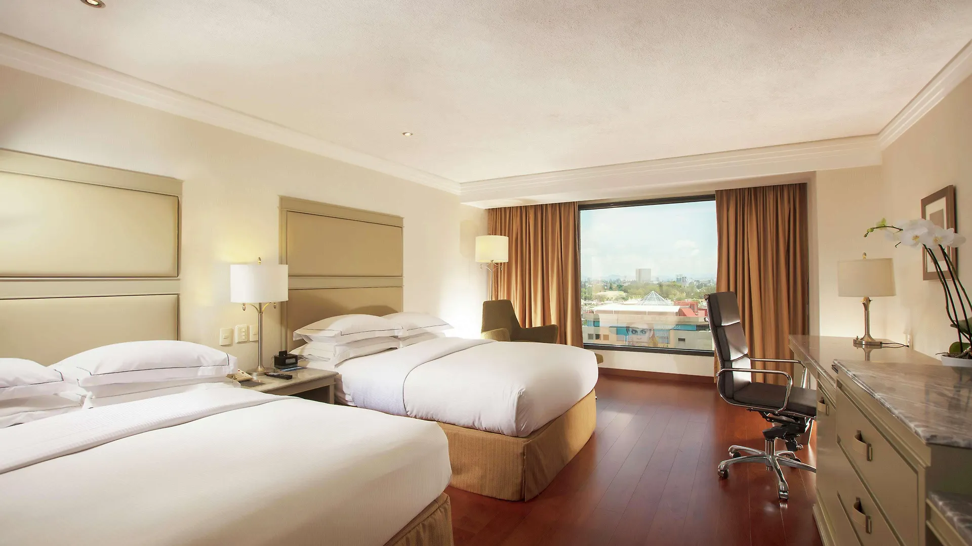 *****  Barcelo Guadalajara Hotel Mexico