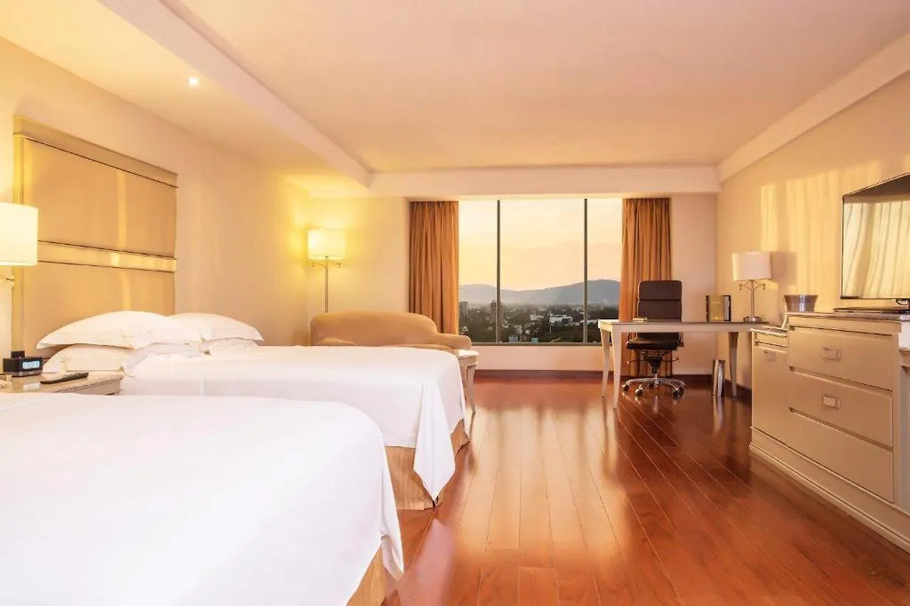 Barcelo Guadalajara Hotel